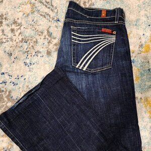 7 For All Mankind Dojo Flare Jeans – Size 28
